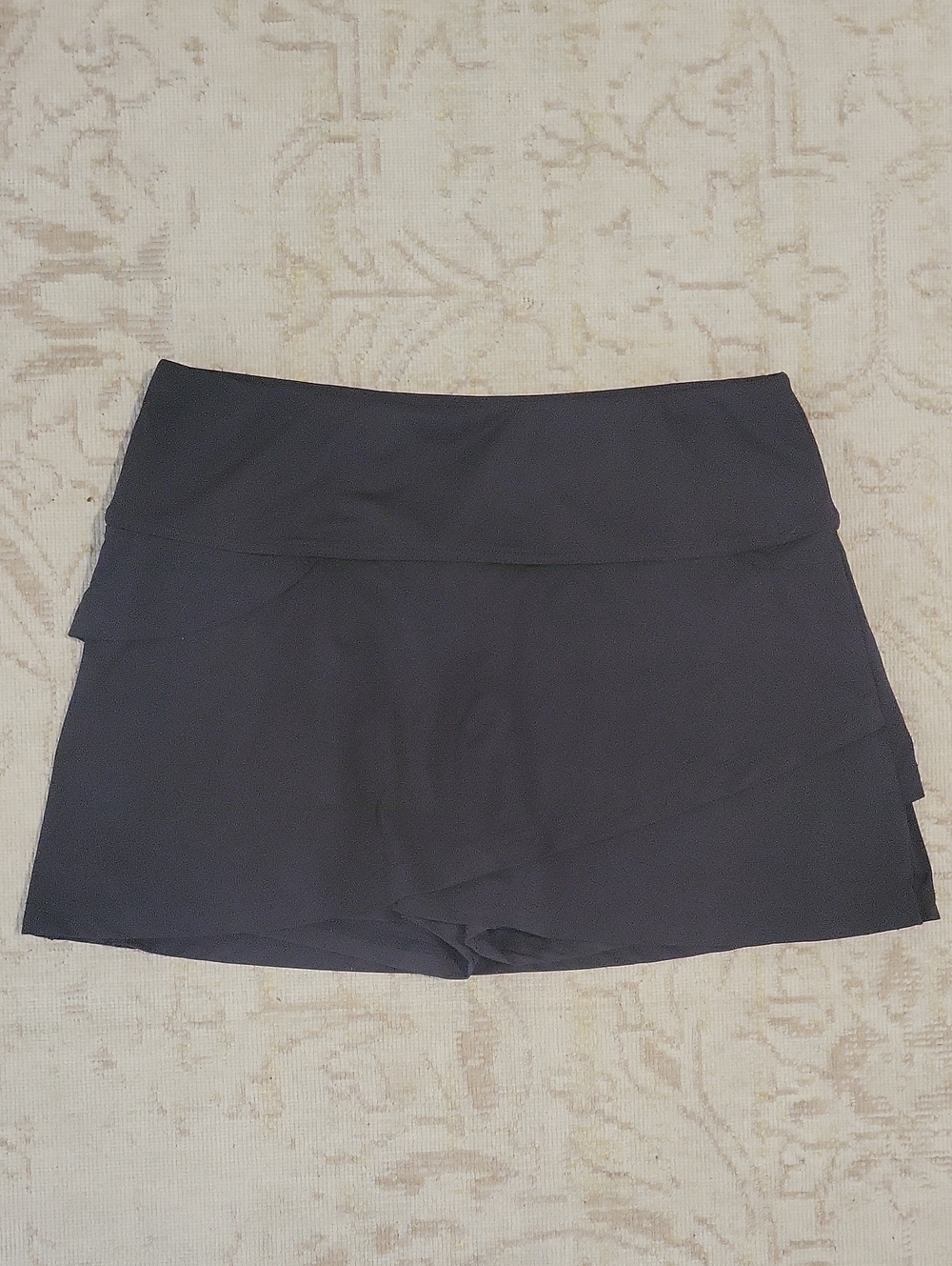FILA Tiered BLACK tennis skirt Skort pickleball run gym sz Medium